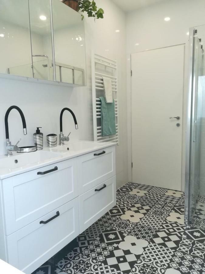 Lili Apartment In Zadar Pet Friendly, Free Parking Экстерьер фото